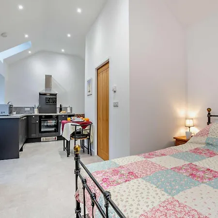 Vakantiehuis 1 Bed In Pickering Oc-96309 *