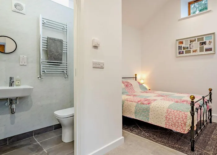 Hébergement de vacances 1 Bed In Pickering Oc-96309 *